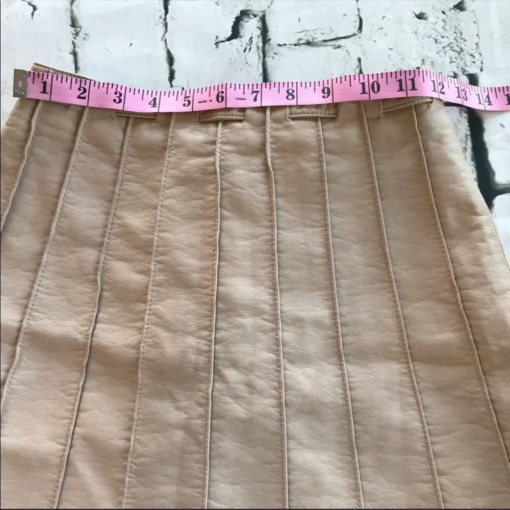 NWT Free People Vegan Faux Leather Mini Skirt Pink Tan Size 0 - Picture 12 of 12